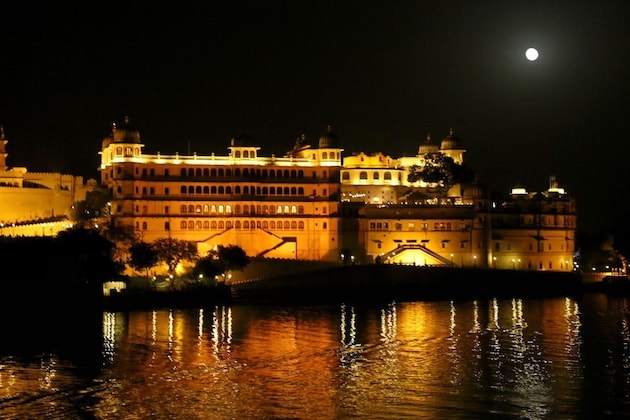 Gallery - Taj Lake Palace