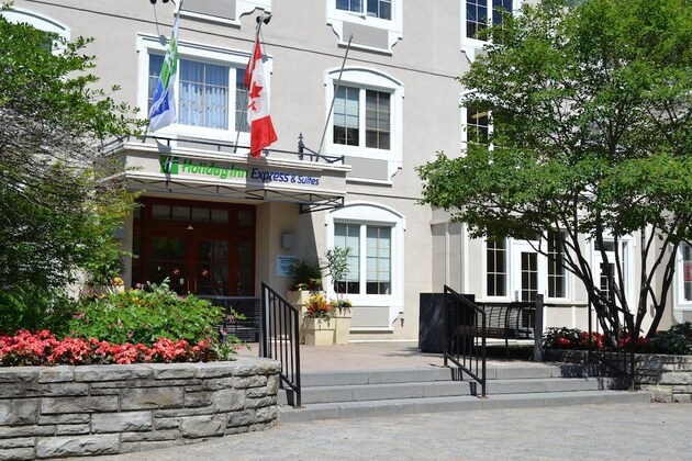Gallery - Holiday Inn Express And Suites Tremblant, An Ihg Hotel