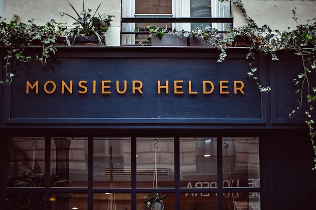Gallery - Monsieur Helder