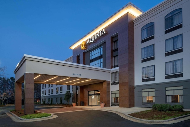 Gallery - La Quinta Inn & Suites By Wyndham Raleigh Downtown North