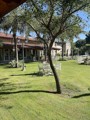 Gallery - Hotel Garden House