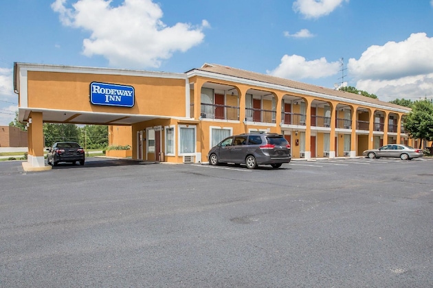 Gallery - Rodeway Inn