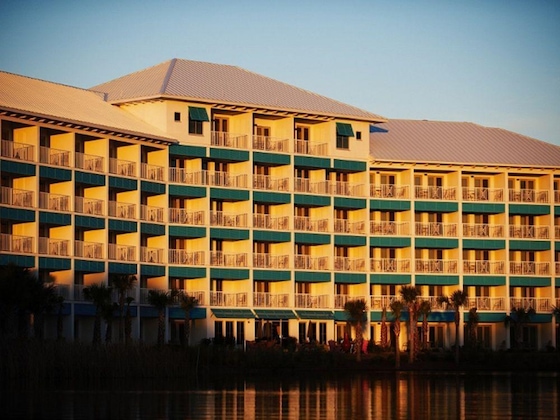 Gallery - Carillon Beach Resort Inn