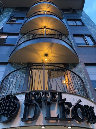 Gallery - Hotel de León