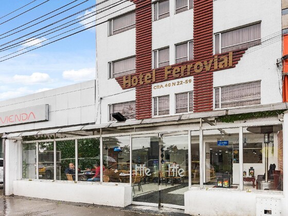 Gallery - Hotel Ferrovial Corferias