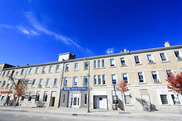 Gallery - Royal Inn And Suites At Guelph