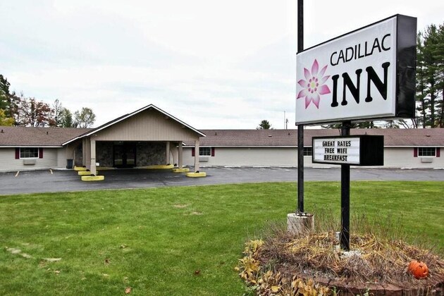 Gallery - Cadillac Inn